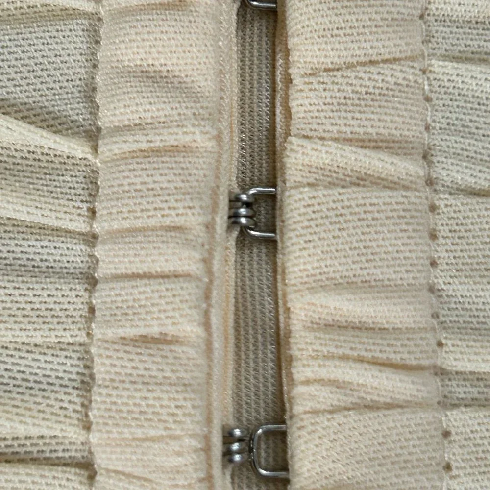 Windsor Women's Cream Colored Padded Clasp Secured Bustier Size Small - Picture 7 of 12